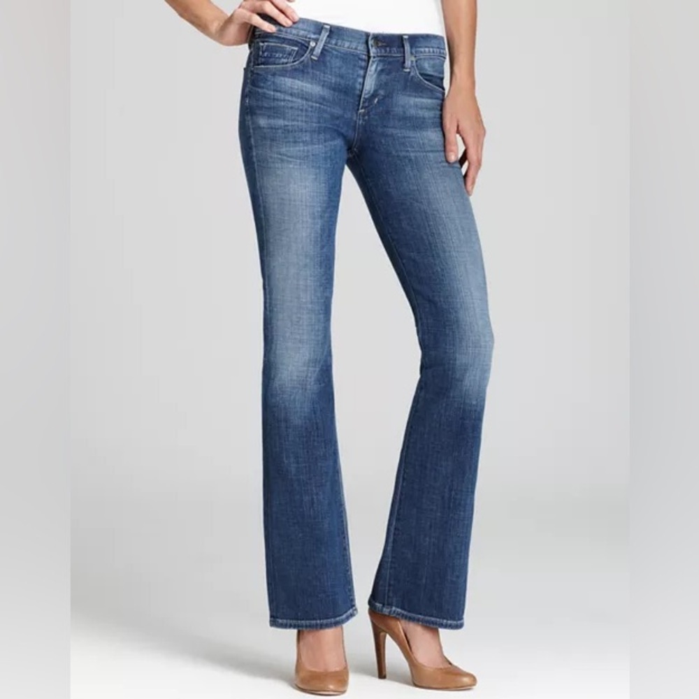 Citizens Of Humanity Kelly #001 Stretch Low Waist Boot Cut Jeans Size 28